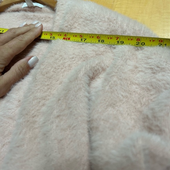FREE (see details) Pink fuzzy open front long cardigan - Picture 3 of 7